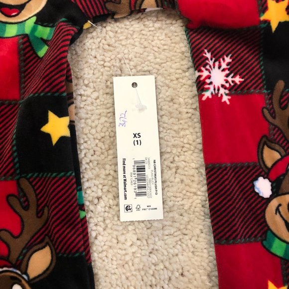 NWT No Boundaries Women's "Merry & Bright" Christmas Plush Pullover Hoodie - Picture 6 of 14